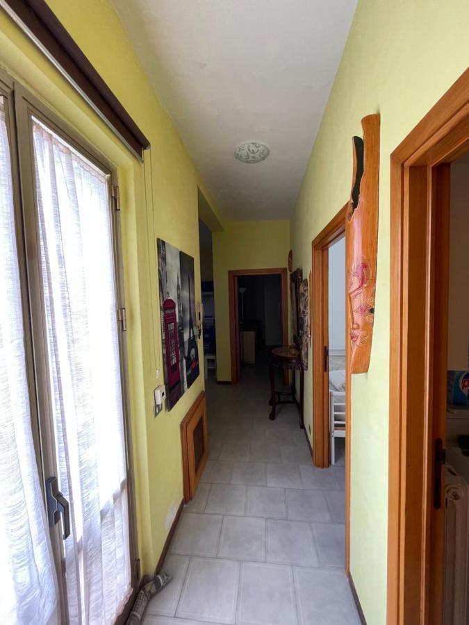 Alloggio Flaminia Con Parcheggio Di Proprieta! Bevagna Luaran gambar